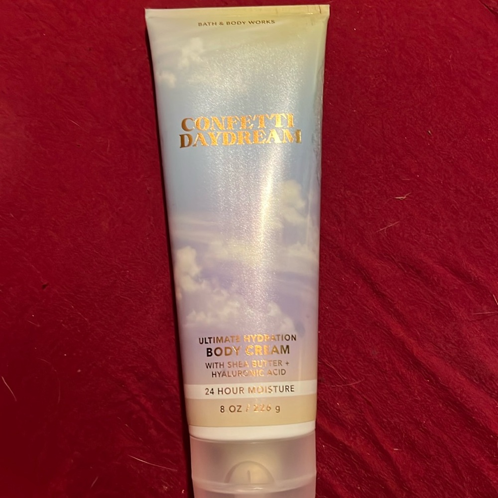 Bath & Body Works Confetti Daydream Body Cream *new*
